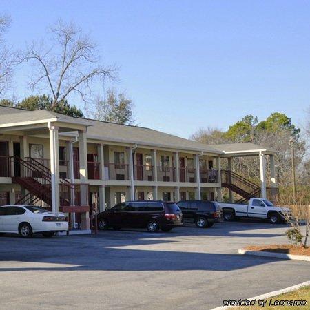 Hawkinsville Budget Inn & Suites المظهر الخارجي الصورة